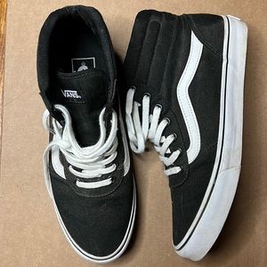 Vans SK8 Hi black and white women size 7